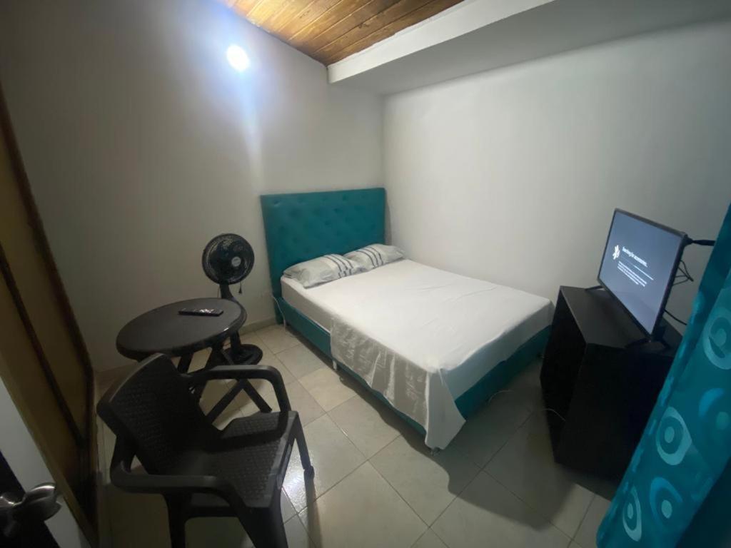 Casa Olimpico Hostal Кали Екстериор снимка