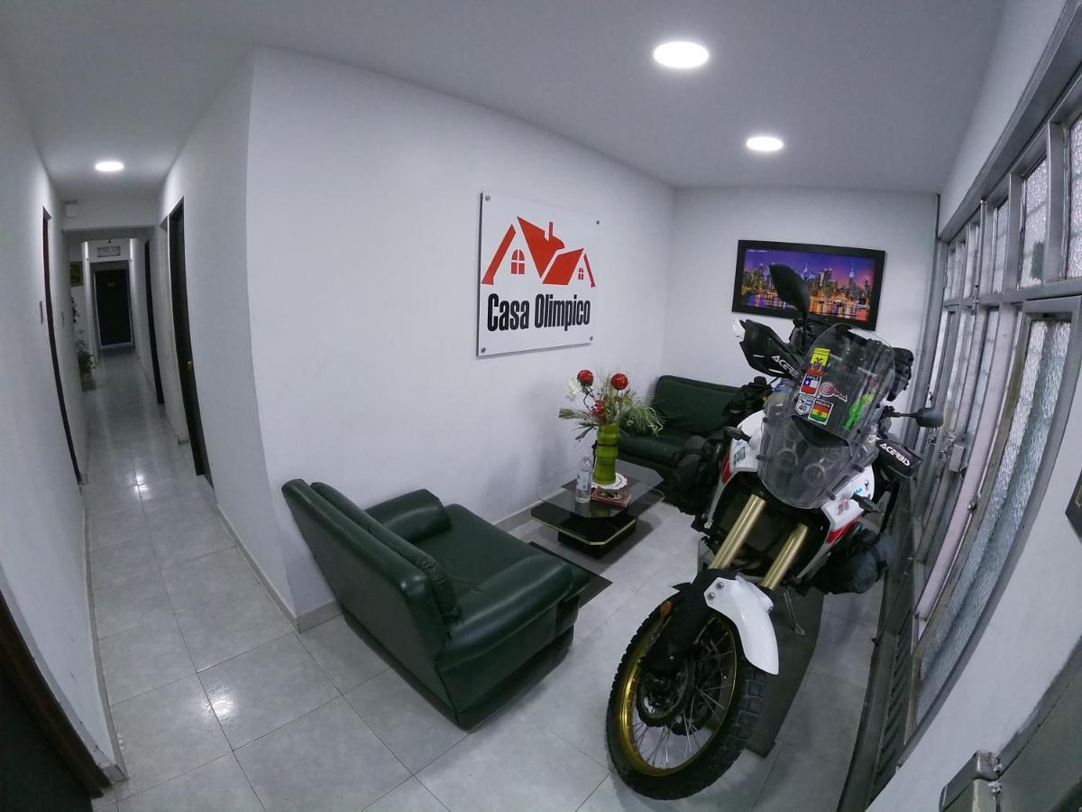 Casa Olimpico Hostal Кали Екстериор снимка