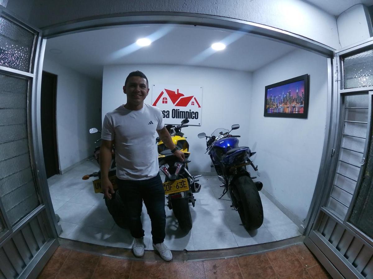 Casa Olimpico Hostal Кали Екстериор снимка